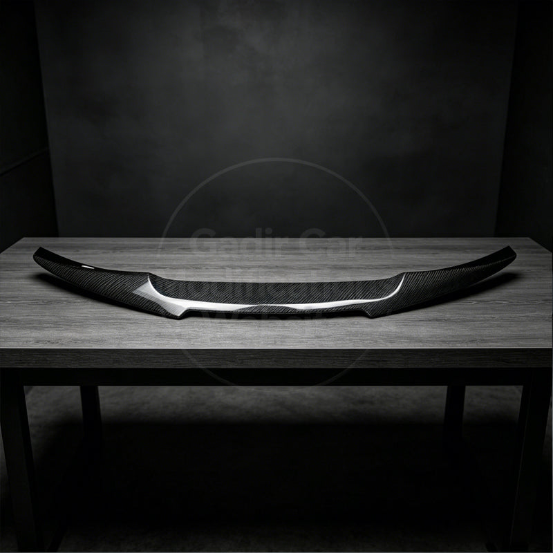 A4 B9 / Carbon Fiber-Look Rear Spoiler