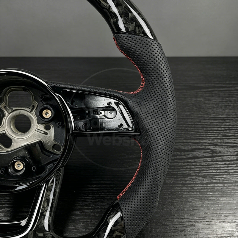 A4 B9 / Steering Wheel Assembly